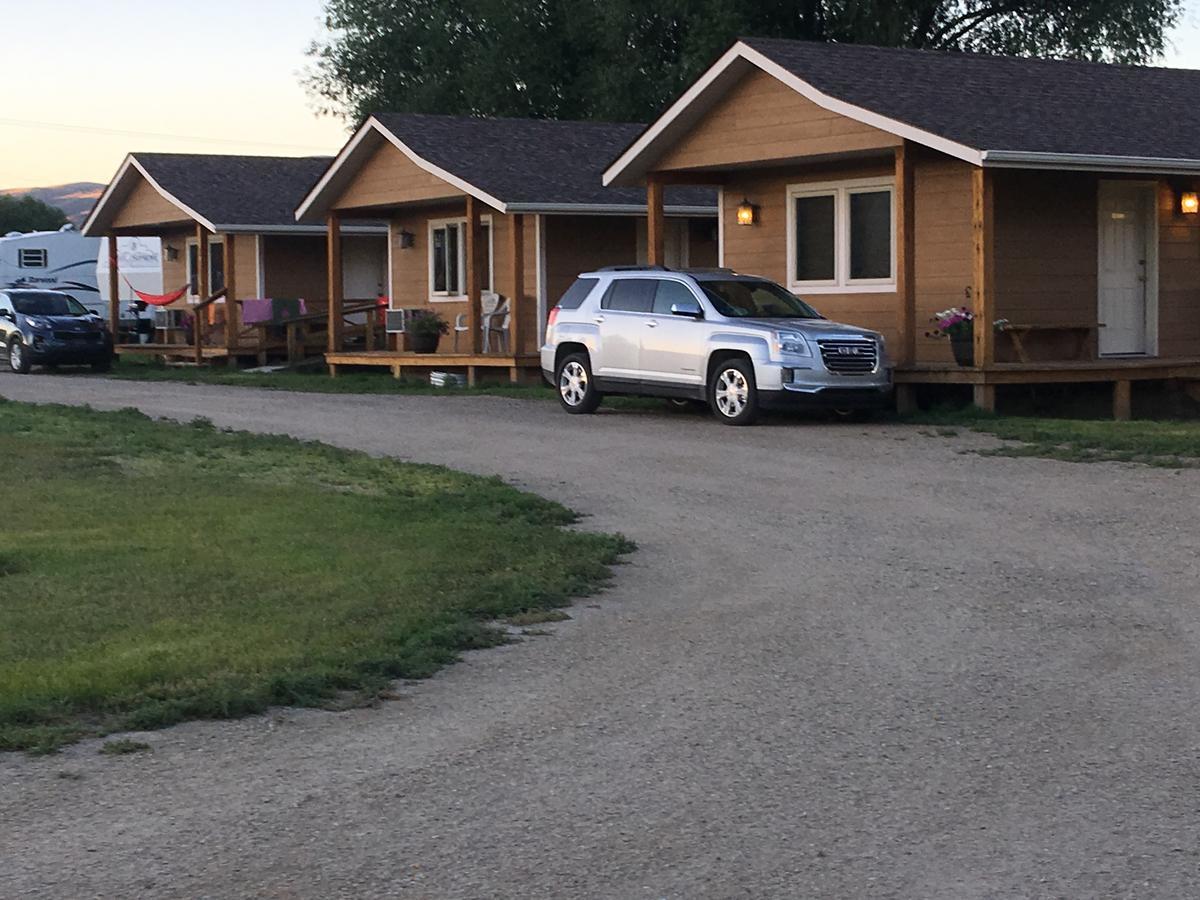 Pioneer Mountain Cabins Butte Exterior foto